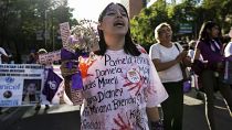 مظاهرة تطالب بالقضاء على العنف ضد المرأة في المكسيك 