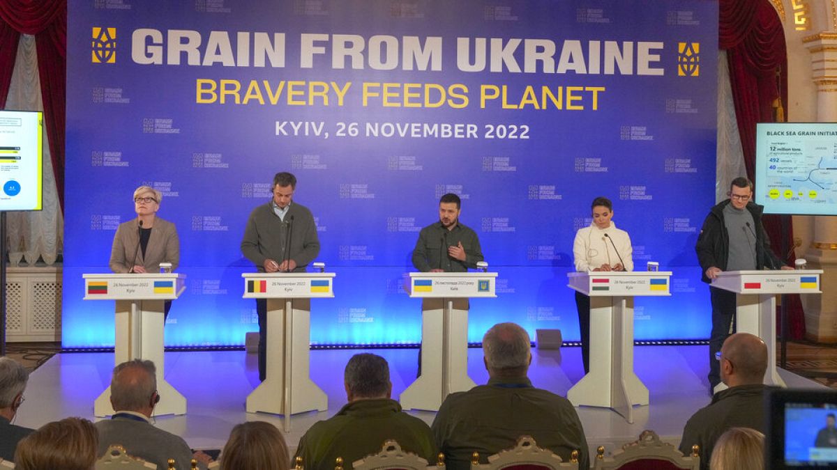 Lancement du programme "Grain from Ukraine" à Kyiv, samedi 26 novembre 2022.