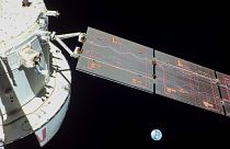 Az Orion már több mint 400 700 kilométer távolságból kémlelheti a Földet