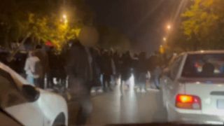 تجمع اعتراضی شبانه در اصفهان