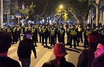 Represión policial de las protestas contra la política de "cero covid" en China