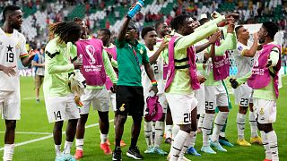 لاعبو غانا يحتفلون بالفوز