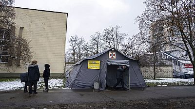 Ein Heizzelt in Kiew am gestrigen Montag