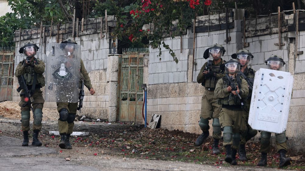 مقتل ثلاثة فلسطينيين برصاص الجيش الإسرائيلي بالضفة الغربية المحتلة