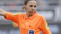 Stéphanie Frappart, primeira mulher a arbitrar um jogo do Mundial