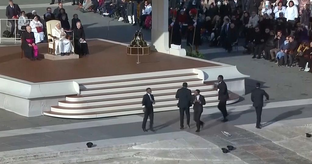 Kenyan group ‘Black Blues Brothers’ thrill pope, audience at St Peters square