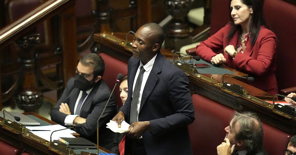 Italia: scandalo rinuncia dell’unico deputato di origine africana