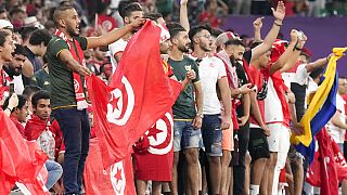 Tunéziai szurkolók öröme a világbajnok legyőzése után