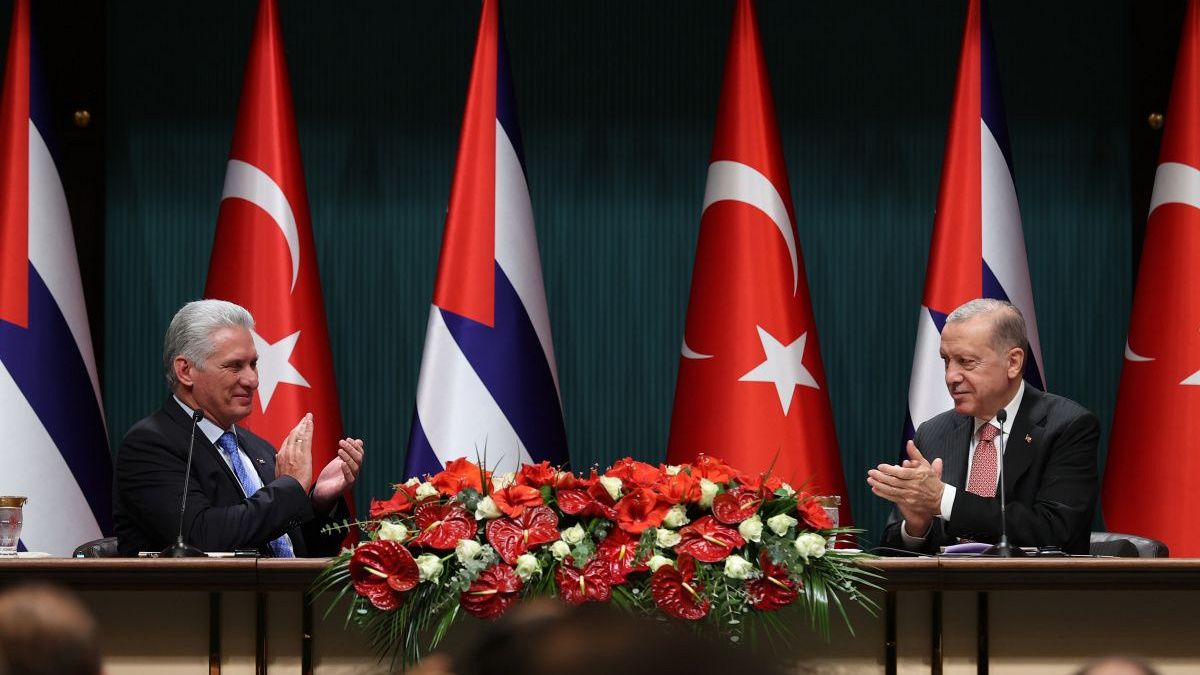 Küba Devlet Başkanı Diaz-Canel, geçen hafta Cumhurbaşkanı Erdoğan ile bir araya gelmişti 