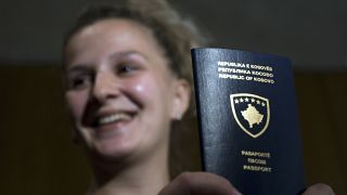 Cidadã com passaporte da República do Kosovo