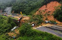 Au moins deux personnes dans un glissement de terrains au Brésil - 30.11.2022