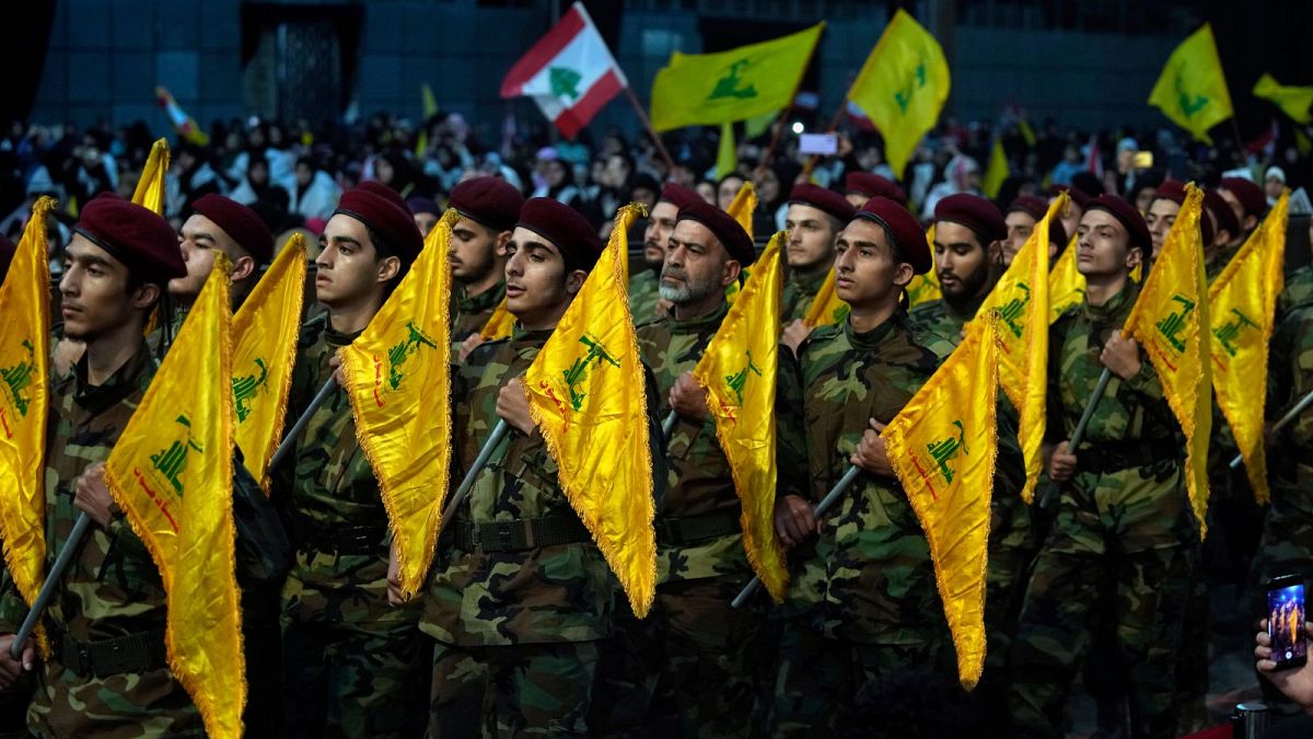 گروهی از نیروهای حزب‌الله لبنان