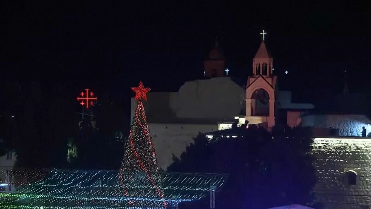 Die Vorweihnachtszeit hat im Vatikan und in Bethlehem offiziell begonnen.