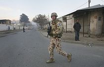 Afganistan'ın başkenti Kabil'de devriye gezen ISAF mensubu bir Avustralya askeri (Arşiv: 25 Aralık 2008)