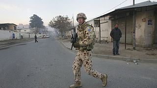 Afganistan'ın başkenti Kabil'de devriye gezen ISAF mensubu bir Avustralya askeri (Arşiv: 25 Aralık 2008)