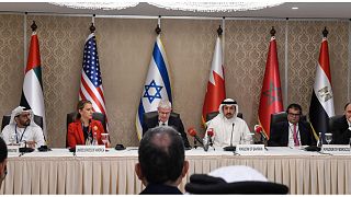 ممثلون من إسرائيل وعدة دول عربية يجتمعون في اجتماع اللجنة التوجيهية لمنتدى النقب في البحرين في 27 يونيو/ حزيران