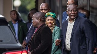 Report du vote sur une procédure de destitution du president sud-africain