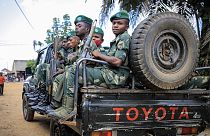 Devriye gezen Kongo ordusu askerleri (arşiv)