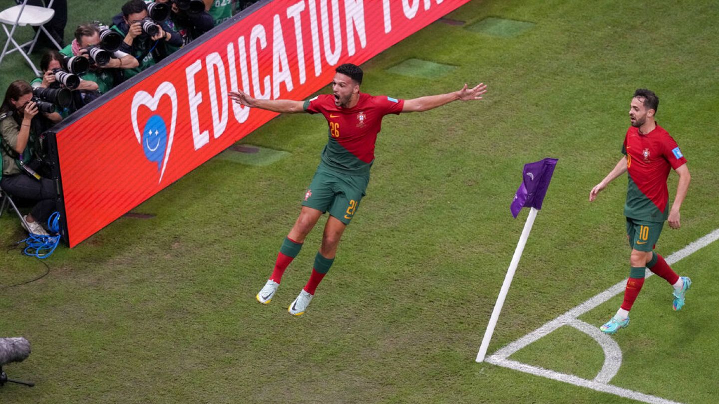 Copa do Mundo: Em show de Gonçalo Ramos, Portugal massacra Suíça e