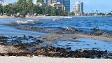 تسرب نفطي على شاطئ كاناليس في ليتشيريا، بولاية أنزواتيغوي، فنزويلا، في 6 ديسمبر 2022.