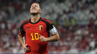 النجم البلجيكي إدين هازار في مباراة المنتخب البلجيكي والمغرب في مونديال 2022 في الدوحة، قطر.