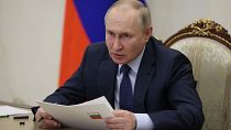 Il presidente russo Putin: "La minaccia nucleare sta crescendo, ma non attaccheremo mai per primi"