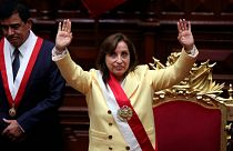 دینا بولارته به عنوان نخستین رئیس جمهوری زن پرو سوگند یاد کرد