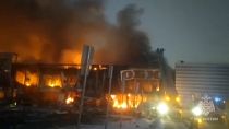 Incêndio no Centro Comercial Mega Khimki