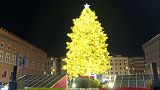 Immagine presa da un video della cerimonia di accensione dell'albero di Natale a Piazza Venezia.