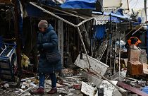 Kisvárosi piac orosz bombázás után a donyecki térségben