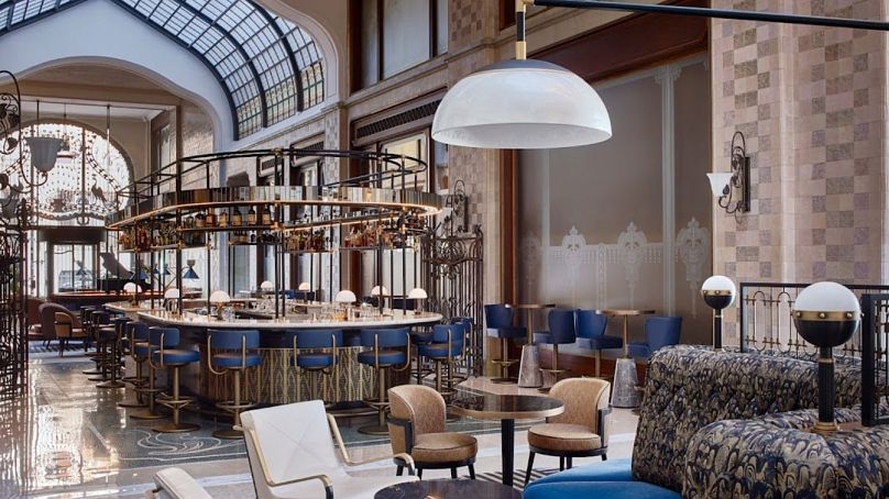 Charlotte Cooper / Four Seasons Hotel Gresham Palace Budapest