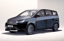 La Sion de Sono Motors, un voiture électrique dotée de panneaux solaires