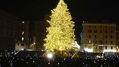 Το χριστουγεννιάτικο δέντρο στη Ρώμη