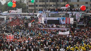 Des dizaines de milliers d'opposants au gouvernement bangladais réunis à Dacca le 10 décembre