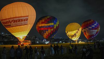 Heißluftballons in Caracas, der Hauptstadt Venezuelas, 10.12.2022
