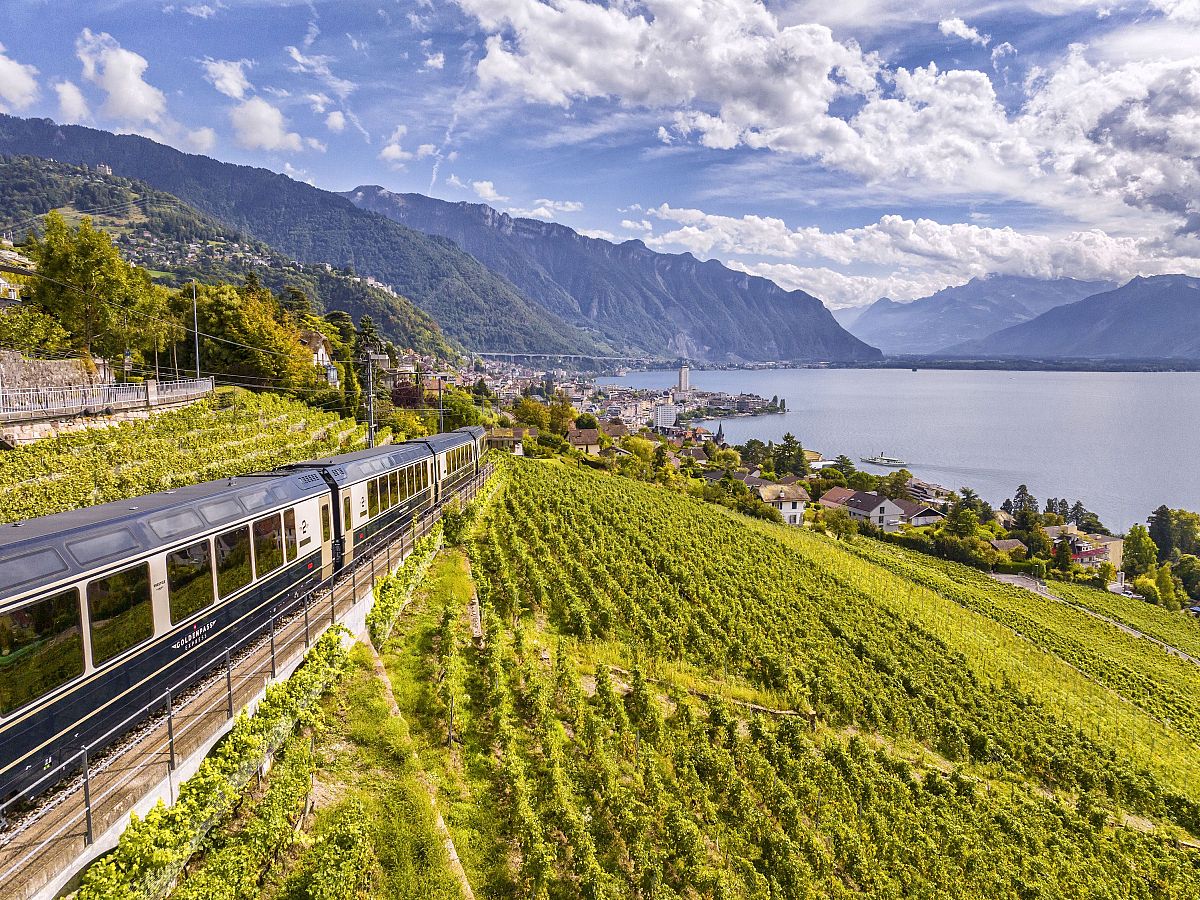 flight-free-travel-switzerland-s-high-tech-goldenpass-express-train