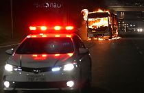 Bei den Protesten in Brasilien wurde ein Bus in Brand gesetzt.
