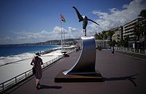 Monumento a los muertos y heridos en el atropello masivo en el Paseo Marítimo de Niza. Foto:
