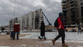 Des habitants de Borodyanka en plein hiver, 13 décembre 2022
