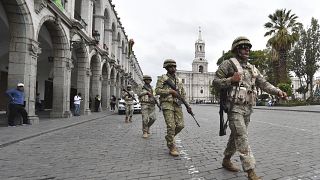 عناصر من الجيش في شوارع ليما