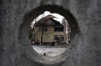 Разрушенный в результате российской атаки дронов дом в Киеве