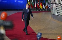 O Έλληνας πρωθυπουργός Κυριάκος Μητσοτάκης προσερχόμενος στη σύνοδο κορυφής της ΕΕ στις Βρυξέλλες