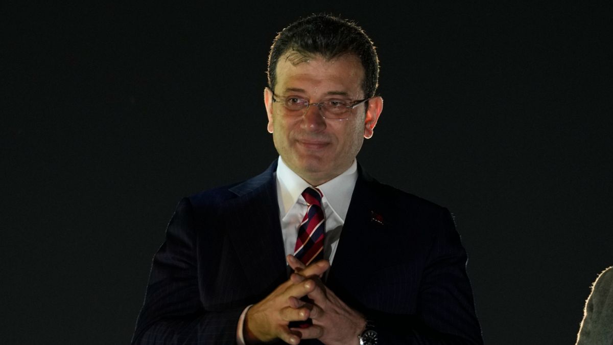  رئيس بلدية إسطنبول أكرم إمام أوغلو 