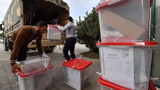 Tunisians choose a new parliament