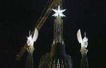Las torres iluminadas de la Sagrada Familia