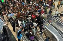 آلاف الركاب بمحطات مترو الدوحة