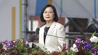 A presidente Tsai Ing-wen faz um dircurso durante o Dia Nacional