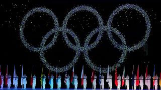 عرض الحلقات الأولمبية خلال الحفل الختامي لدورة الألعاب الأولمبية الشتوية 2022 ، في 3 فبراير/شباط. بيكين، الصين.