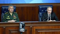 Le ministre russe de la Défense Sergueï Choïgou (à g.) et le e président russe Vladimir Poutine - Moscou, (Russie), le 21/12/2022