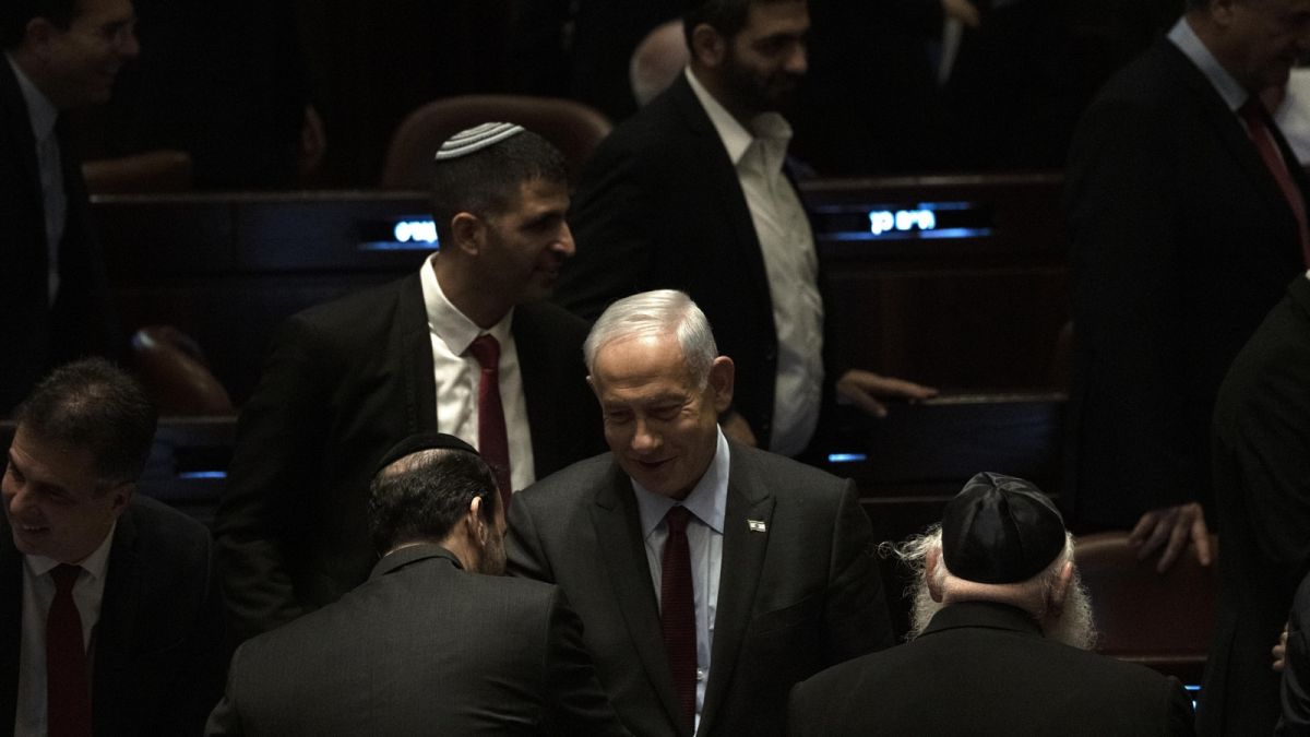 Benjamin Netanjahu a Knesszetben, a jeruzsálemi parlamentben